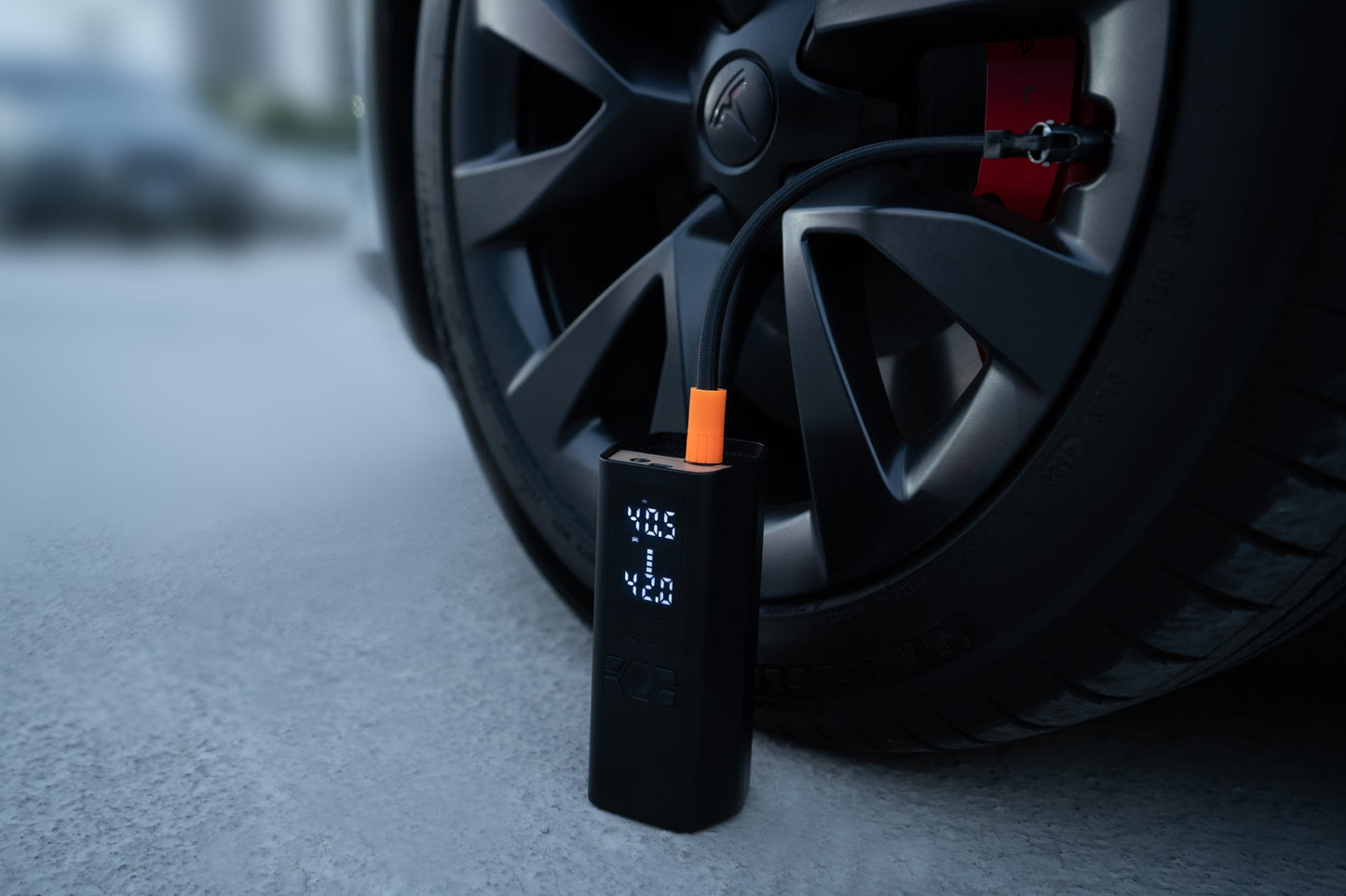 100W Portable Air Compressor for Tesla-2